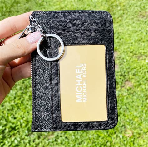 mk id holder